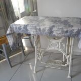 Ancienne table de machine à coudre Singer
