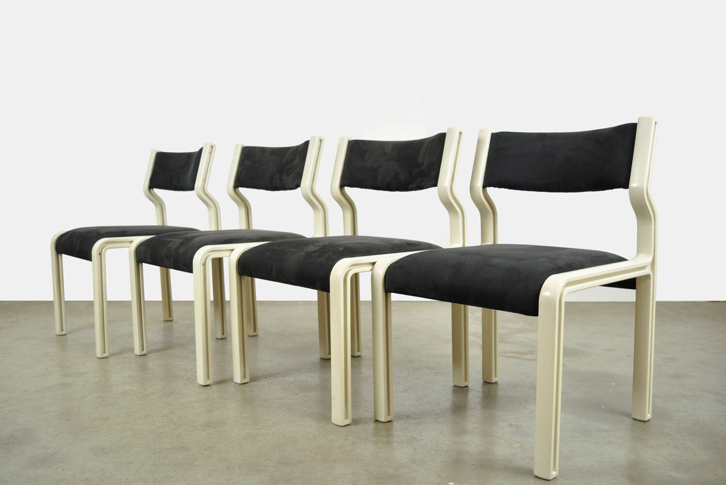 Ensemble de 4 chaises à repas expérimentales de Pierre Mennen pour Pastoe, 1972 Pays-Bas