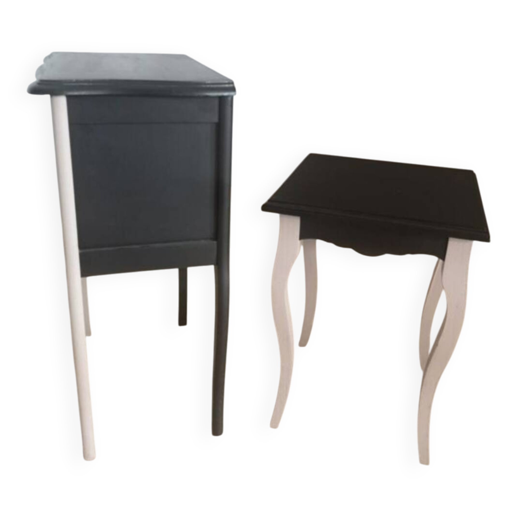 Pair of bedside tables