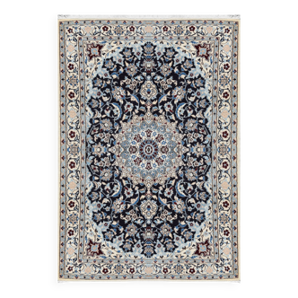Tapis d'orient persan iran naïn en laine et soie