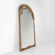 Grand miroir de cheminée baroque en bois doré, France vers 1800