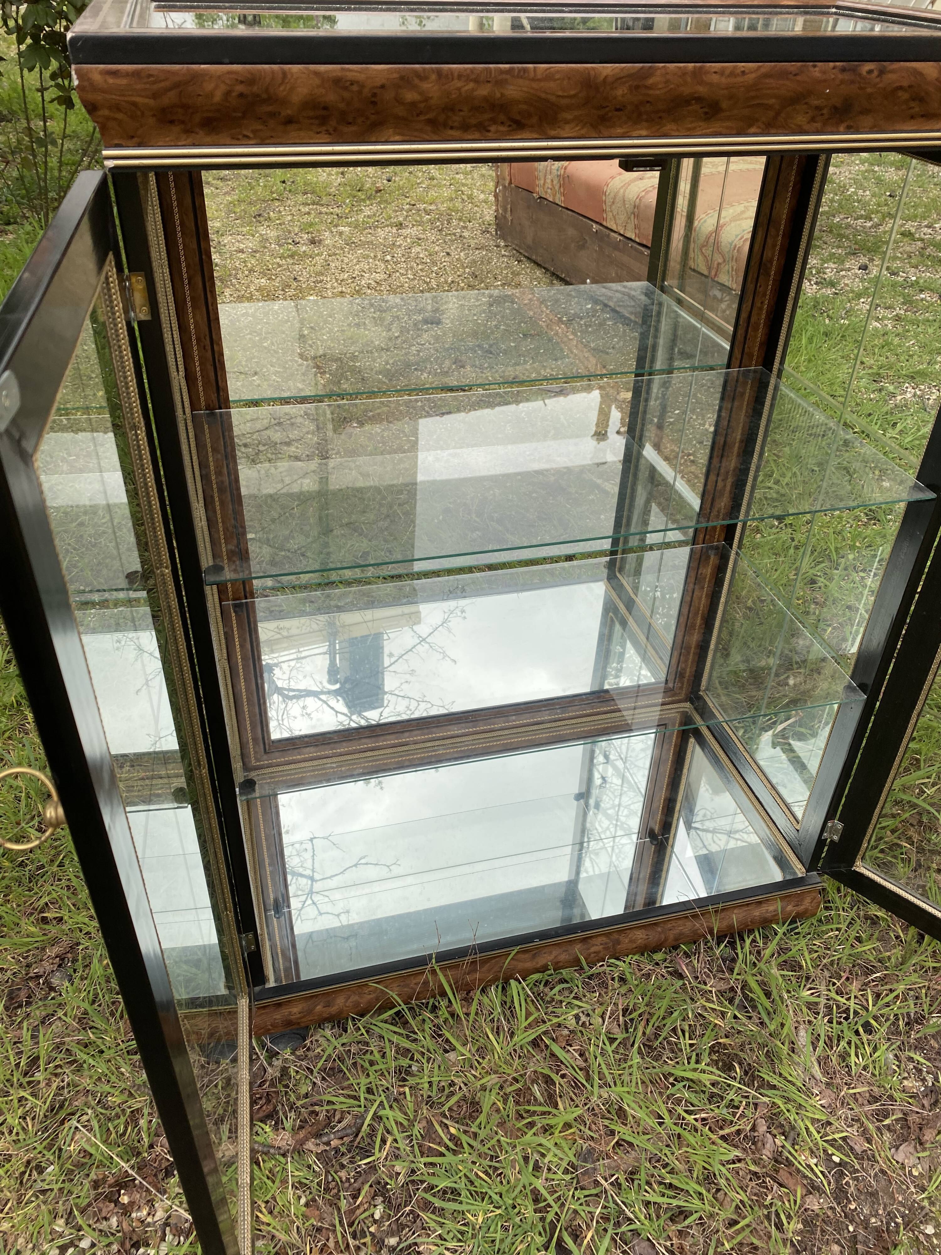 Vitrine