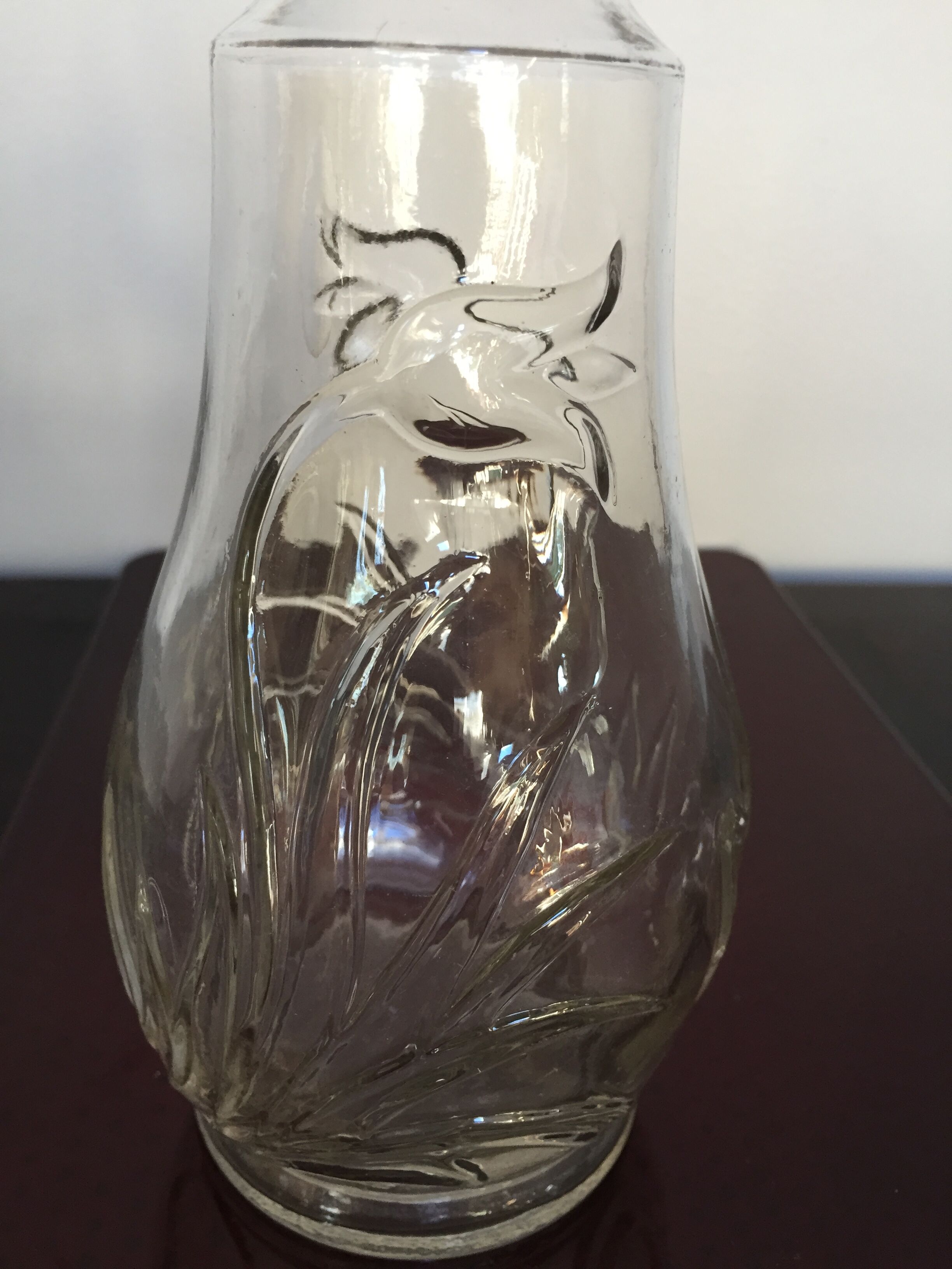 Art Deco stylized flowers carafe with its cap
