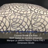 Coussin Pierre Frey Brodé à la main