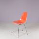 Chaises de salle à manger des années 1960 en fibre de verre orange / Charles & Ray Eames / Herman Miller, États-Unis