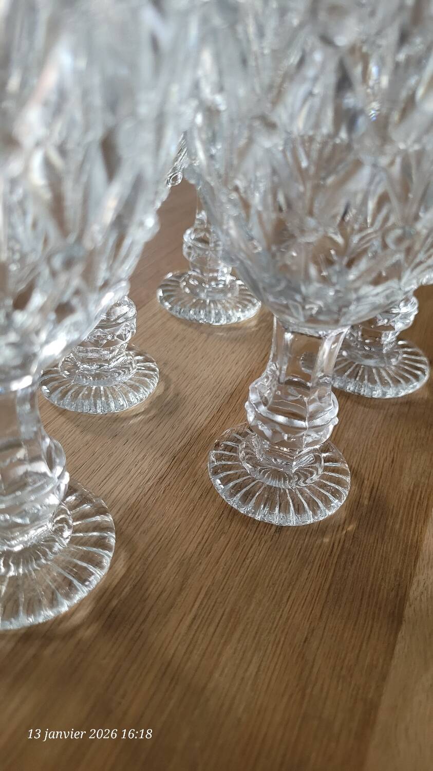 5 thick glass stemmed glasses
