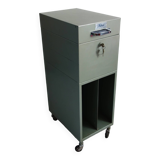 Industrial metal filing cabinet on casters Fidus
