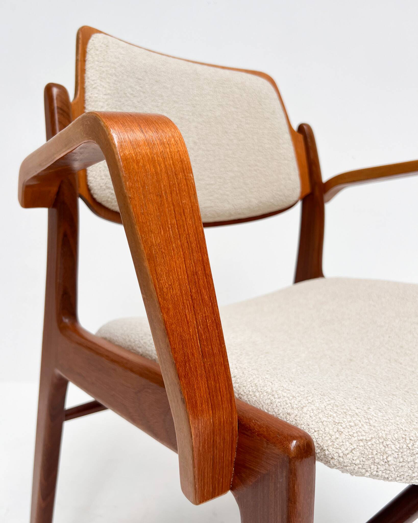 Ensemble de 4 chaises rembourrées Hartmut Lohmeyer pour Wilkhahn, années 1960.