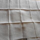 Set of 7 white damask towels