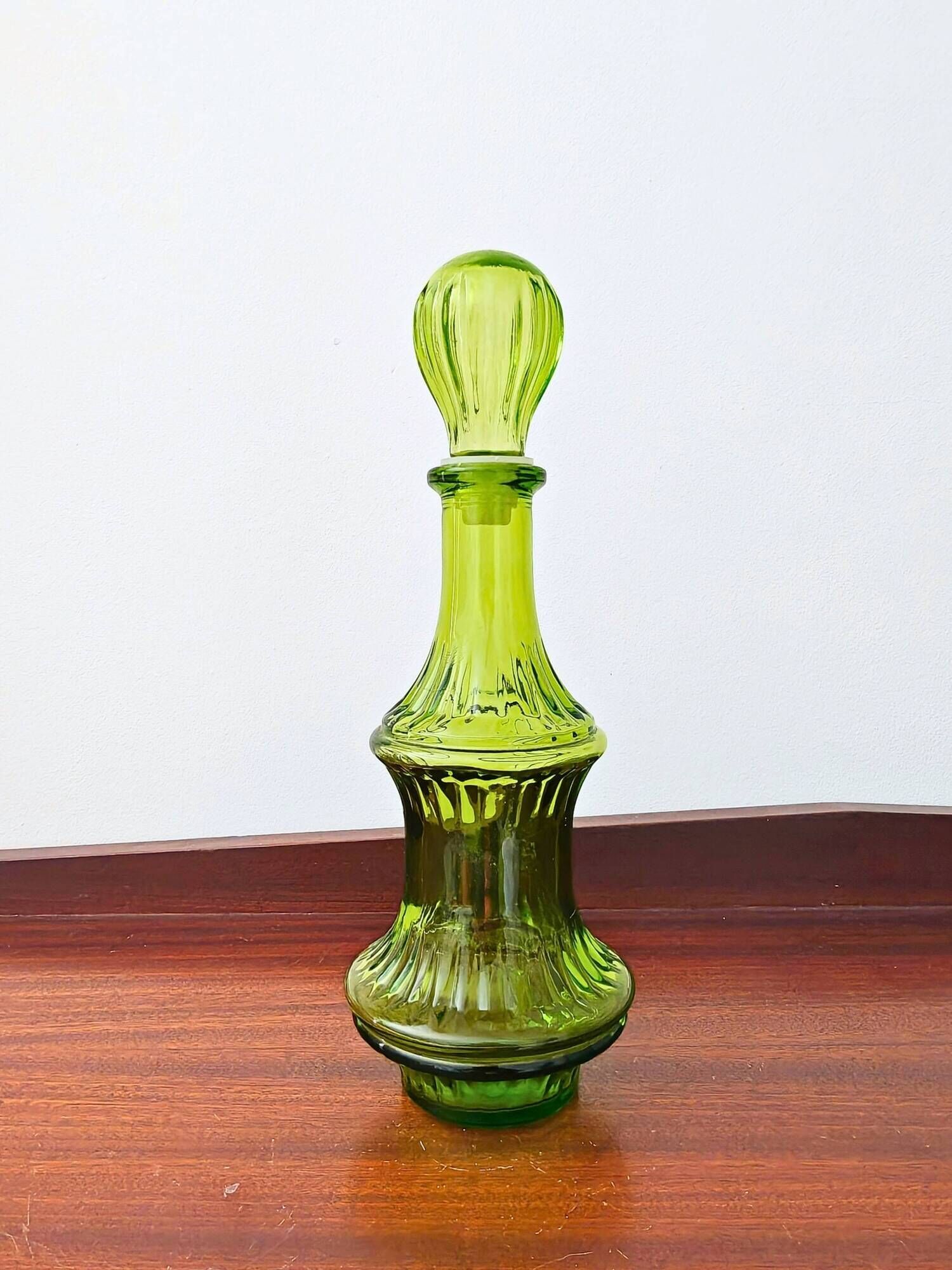 Bouteille Empoli Mid-Century en verre vert