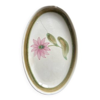 Assiette française peinte à la main avec motif floral