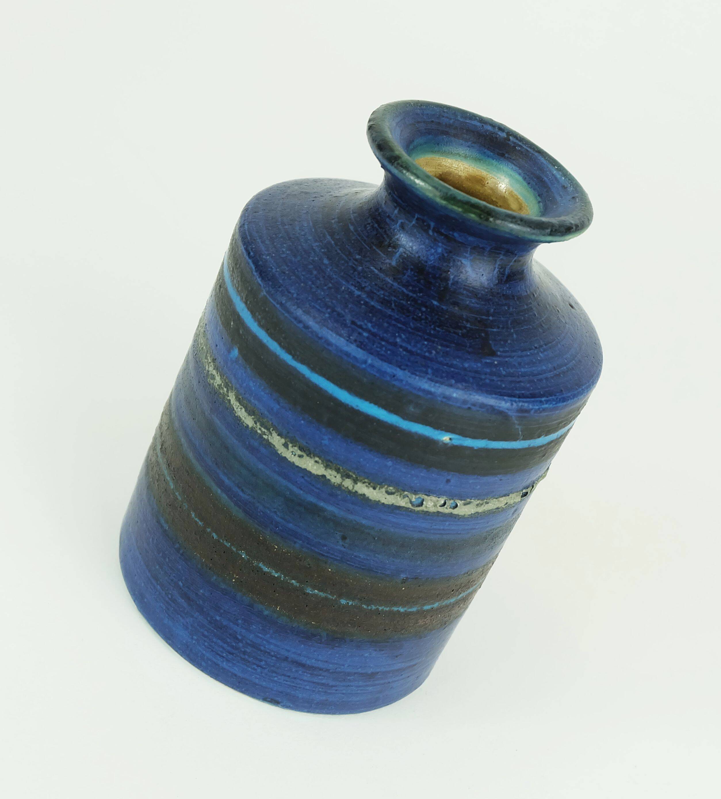 Vase du milieu du siècle bruno gambone, studio de poterie italien, décor à rayures