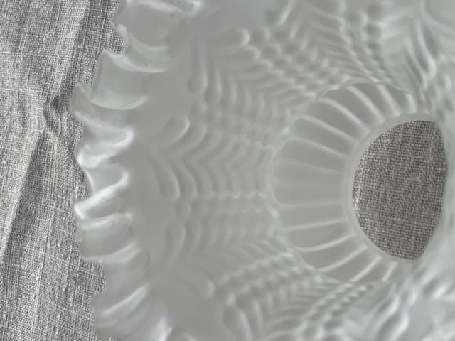 Frosted glass globe, lampshade, art deco ears of wheat pattern