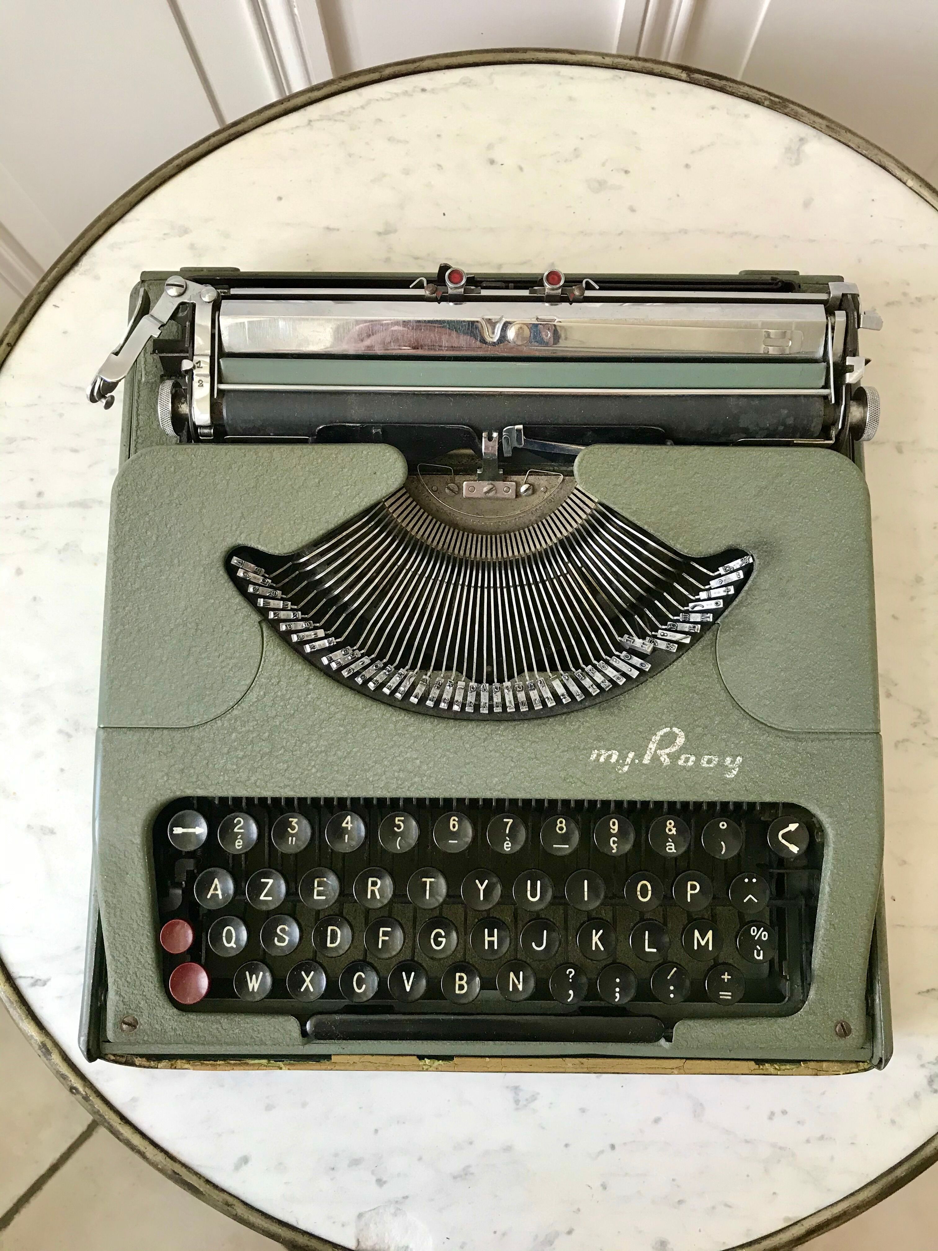 flat typewriter gray green My Rooy 50s-60s
