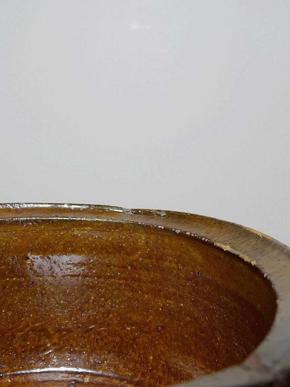 Marmite/old earthenware bowl from the 20th century, glazed stoneware from Puisaye.