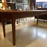 Farm table