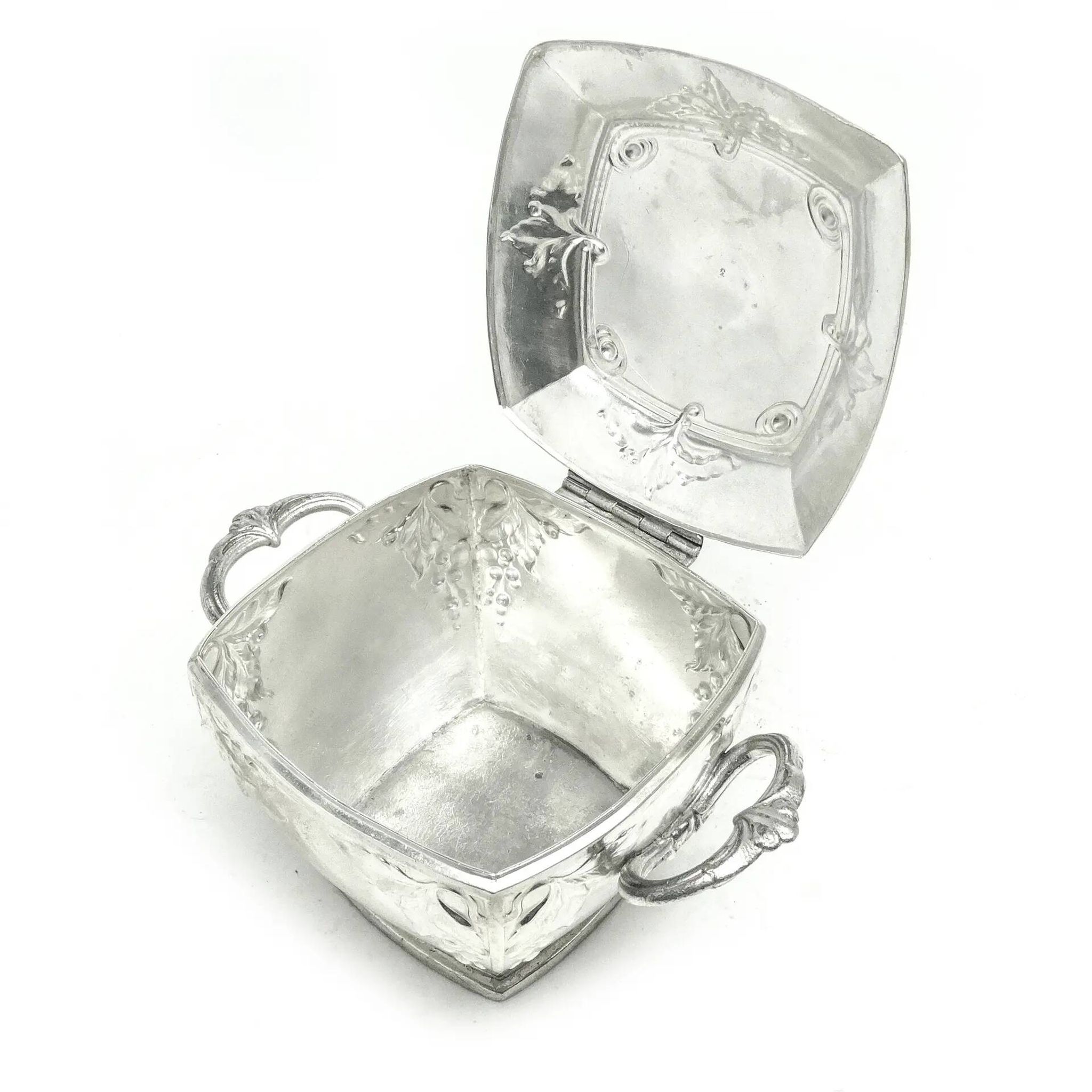 Sugar bowl, Art Nouveau, silver-plated brass, Bracia Buch, Poland, early 20th century