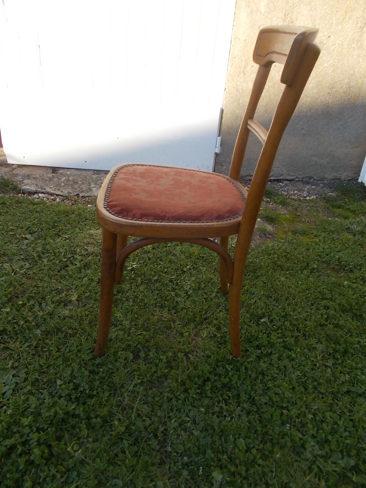 Bistro chair