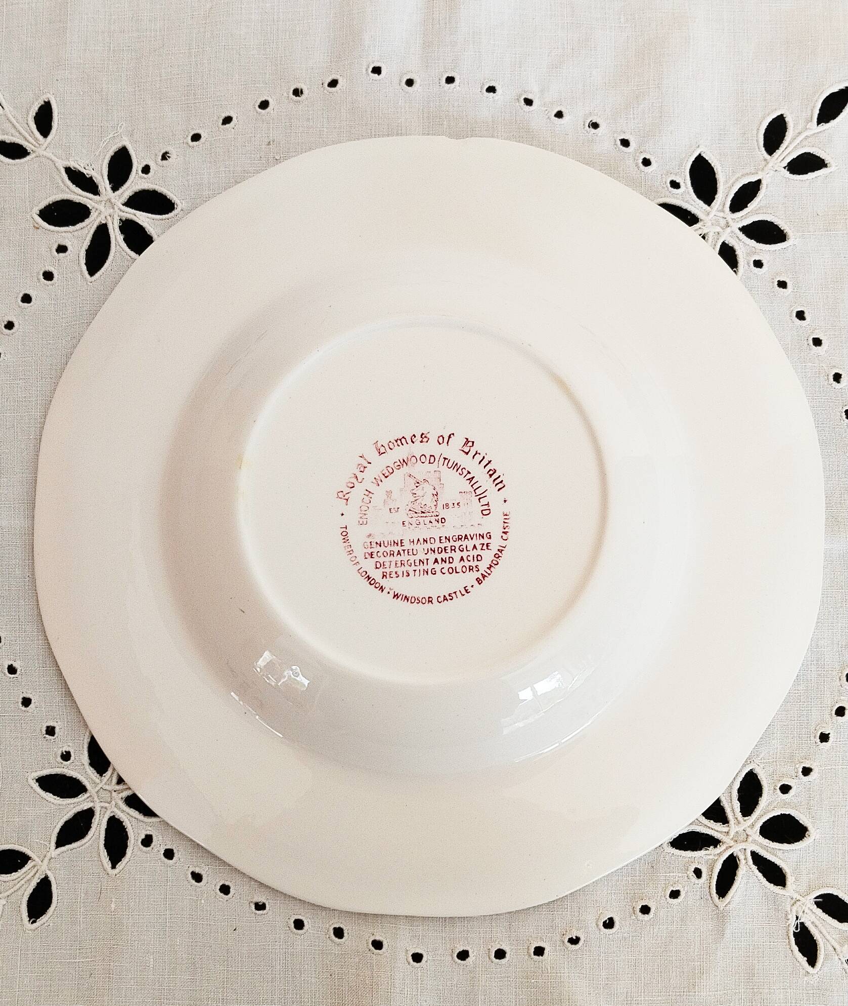 English soup plate Royal Homes of Britain, London Castle