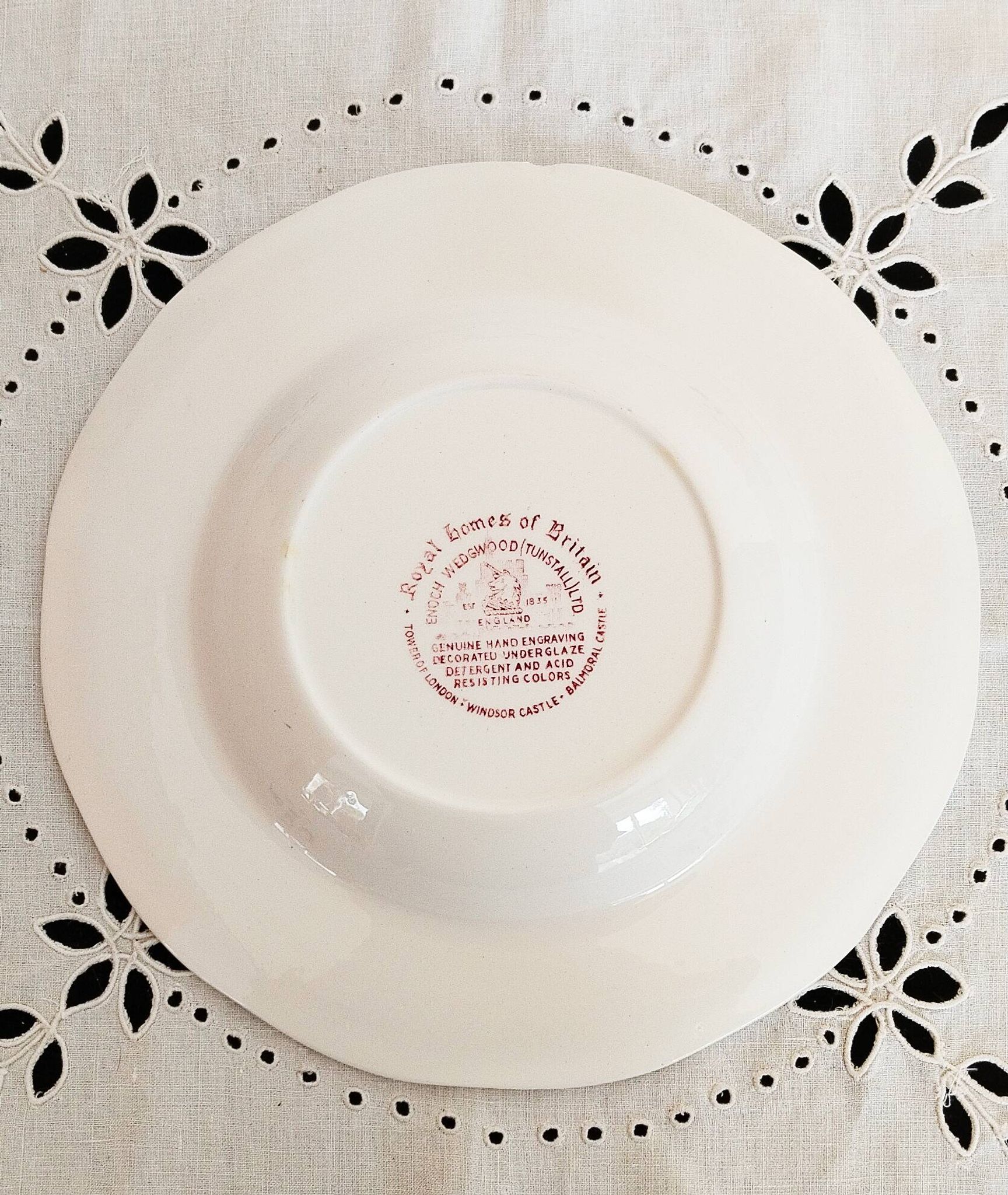 English soup plate Royal Homes of Britain, London Castle