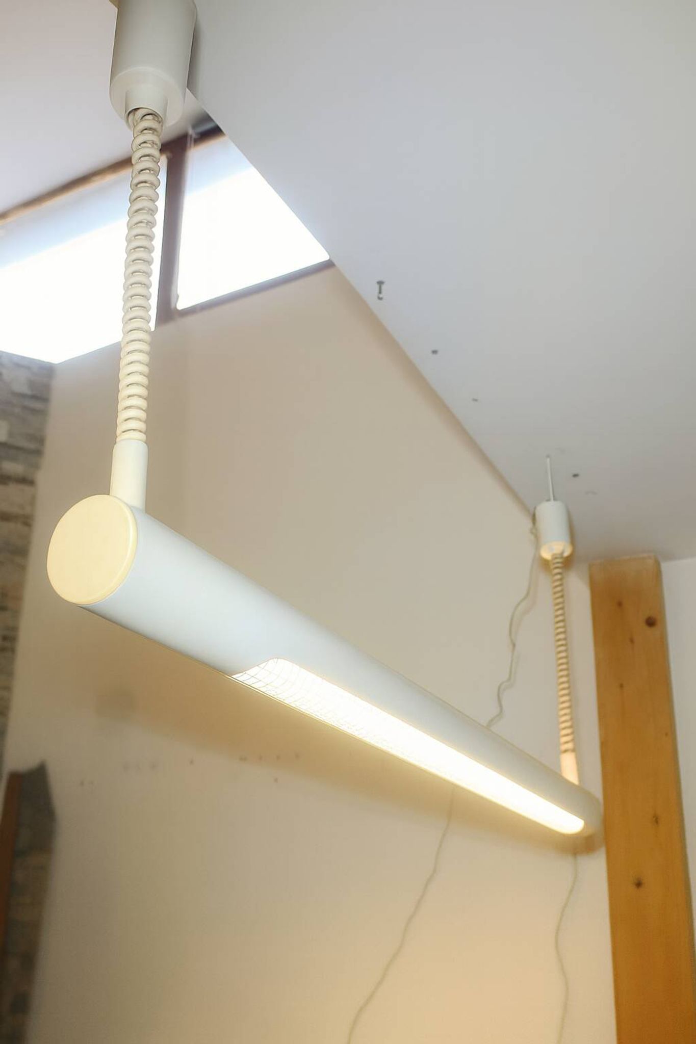 Massive suspended industrial lamp 1980s