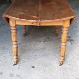 Table louis Philippe merisier massive
