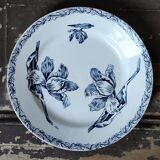 Set of four flat plates in iron earth