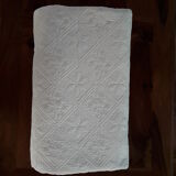 Provencal style white boutis bed covers bed 2 people