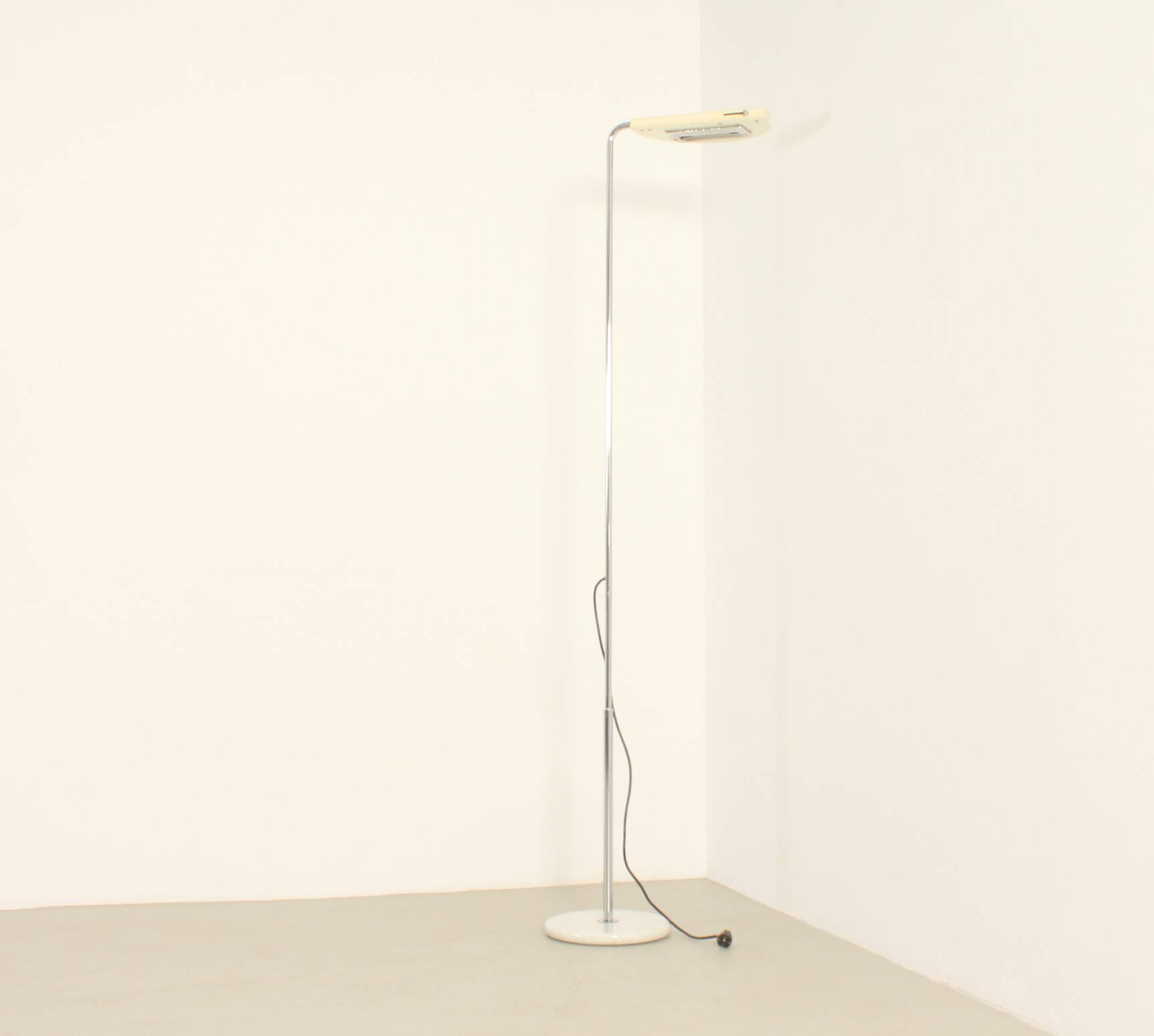 Mezzaluna floor lamp by Bruno Gecchelin for Skipper, Italy, 1975