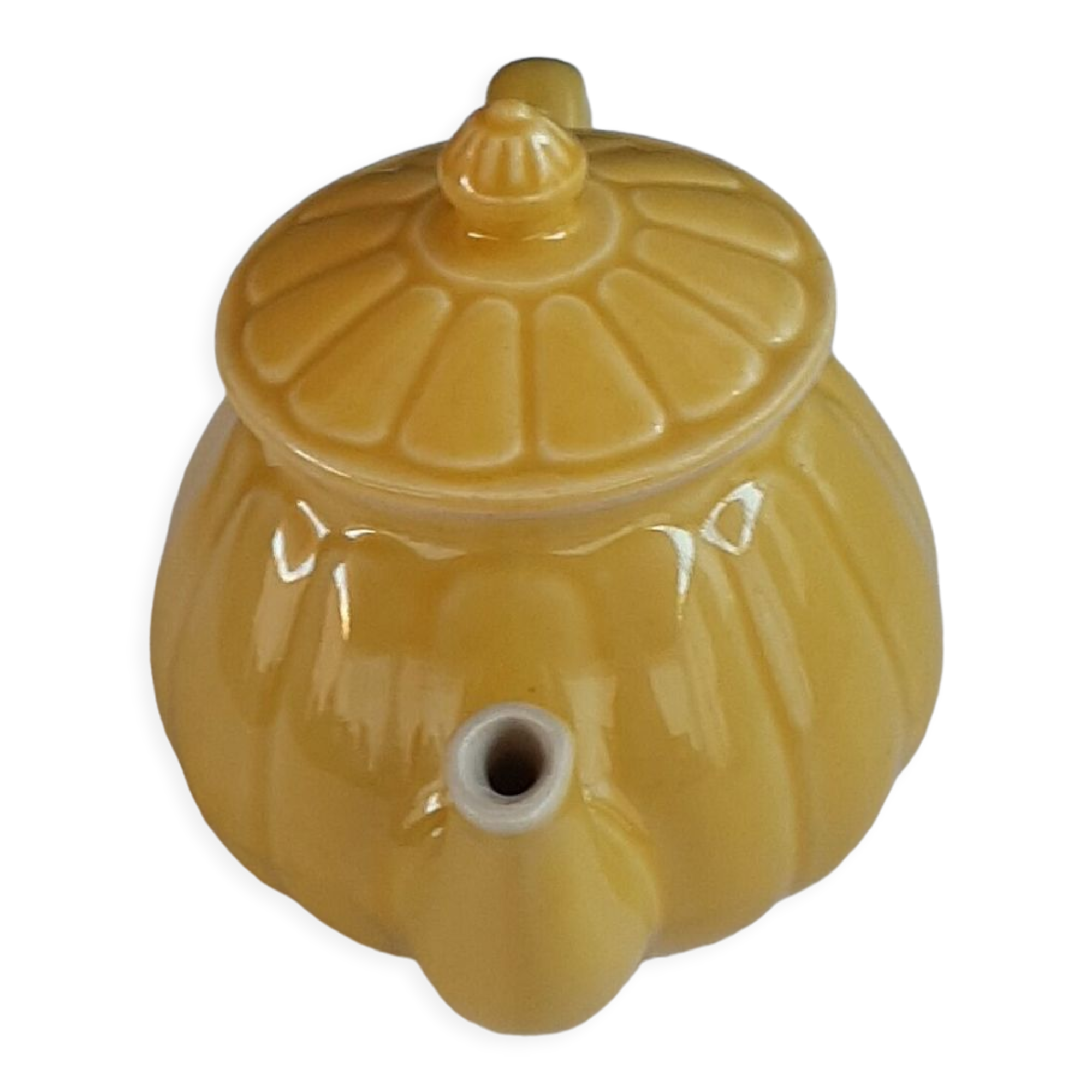 Yellow teapot