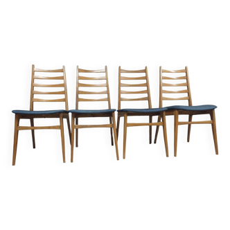 Set of 4 vintage Scandinavian chairs from the 1960s.
