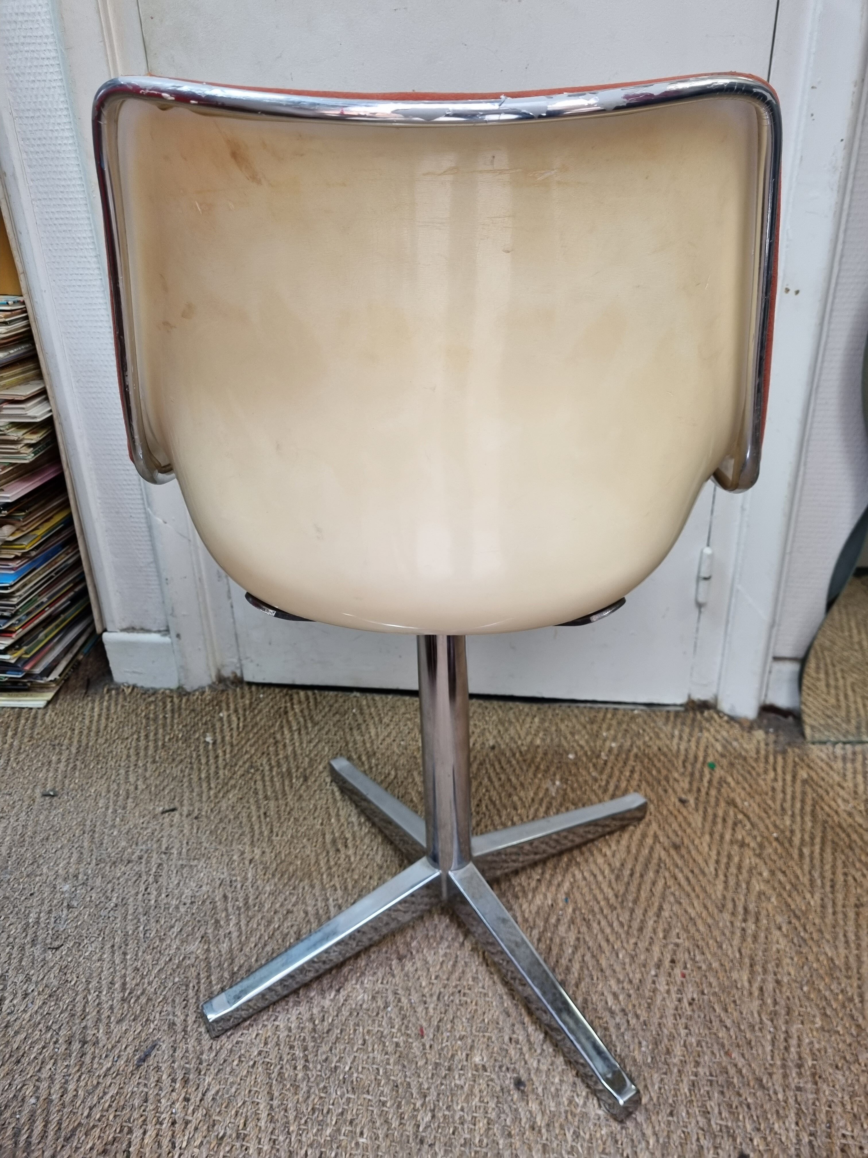 L202 chair by r.Schweitzer for Lafargue from 1965