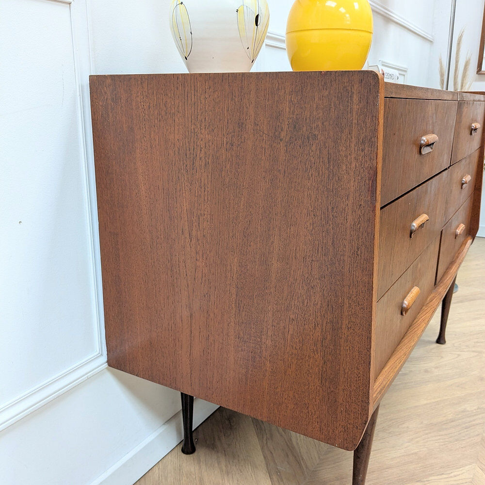 Commode avec coiffeuse intégrée