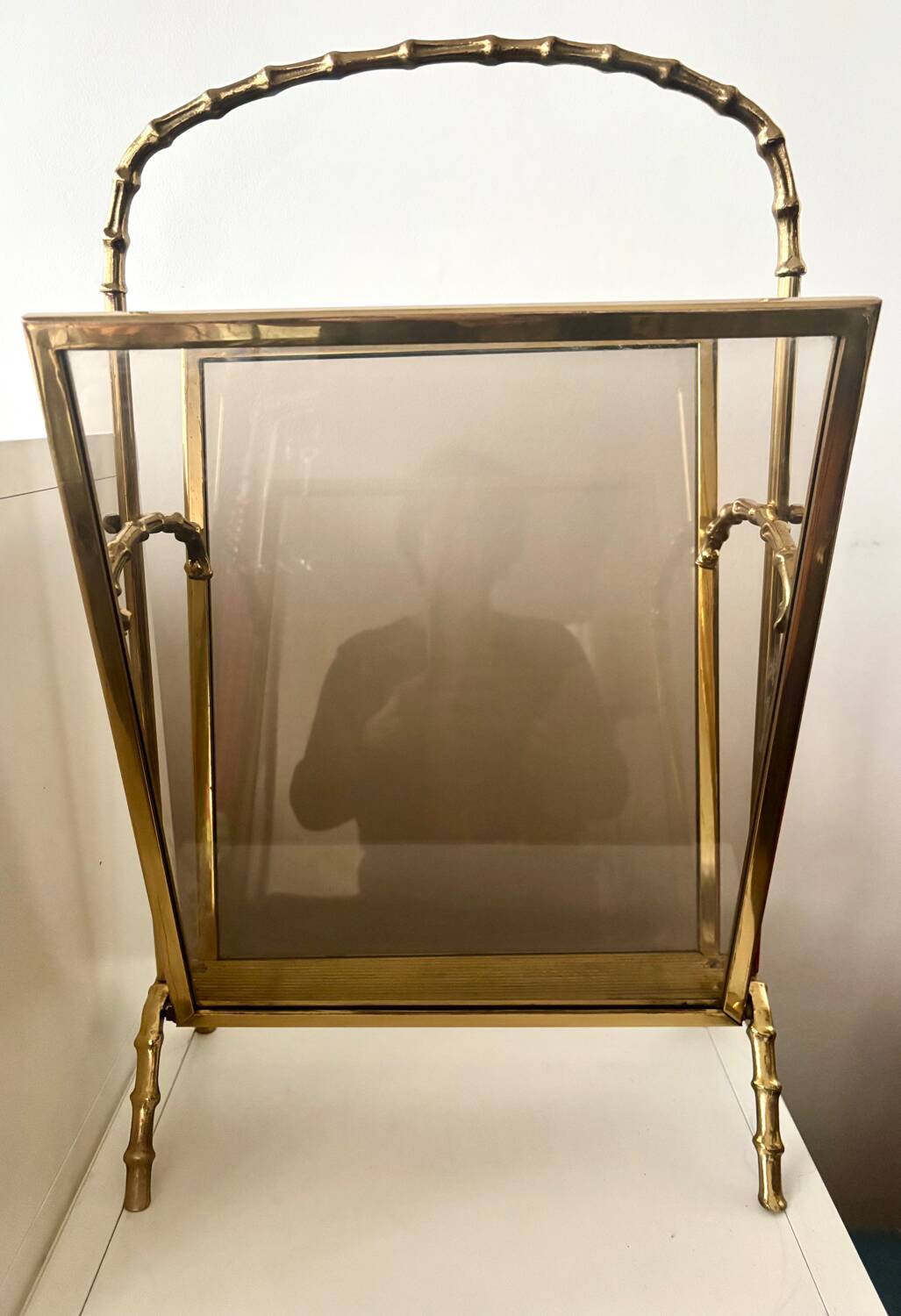 Gold-plated brass magazine rack Maison Baguès