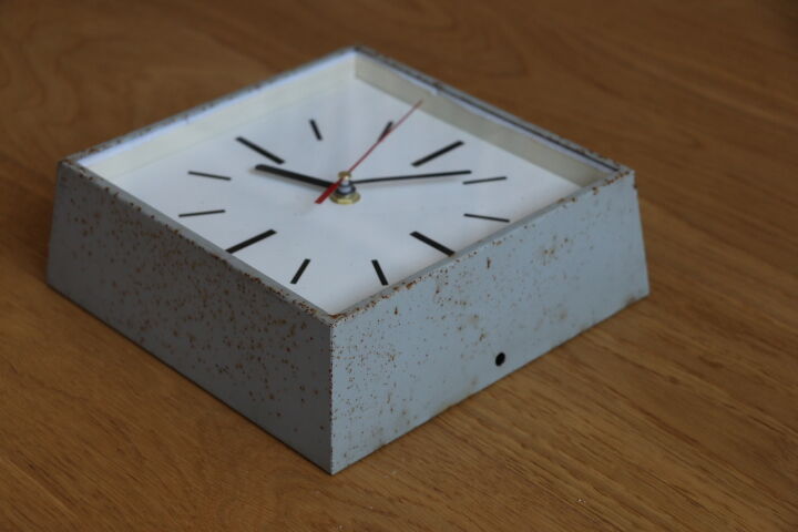 Wall clock by Brillie