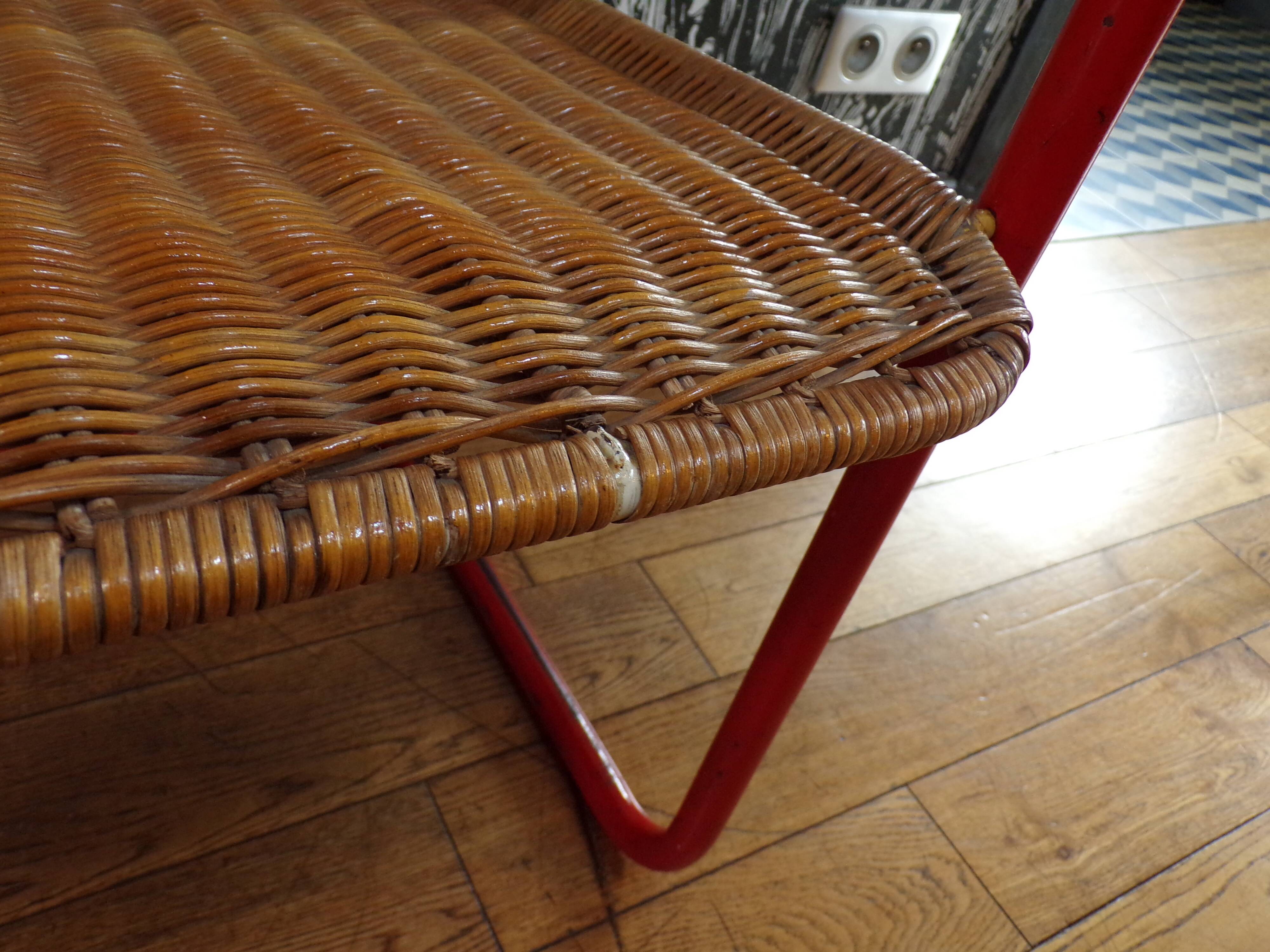 Chaise cantilever rotin et métal design 1980