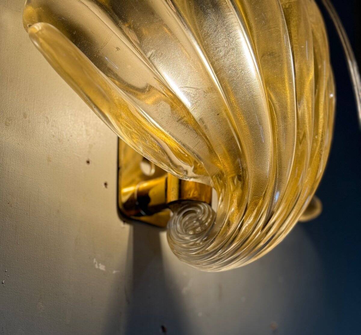 Venetian Wall Lamp in Gilded Murano Glass Circa 1980