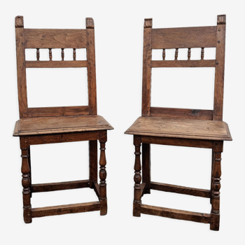 Paire de chaises hautes Espagne XVIIe siècle