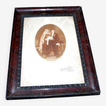 Old photo frame with a sepia wedding photo photographer Galster Strasbourg 1910-1920