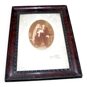 Old photo frame with a sepia wedding photo photographer Galster Strasbourg 1910-1920