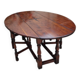 Antique large Gateleg table from the 16th century, oak with marquetry of a rose of the winds.