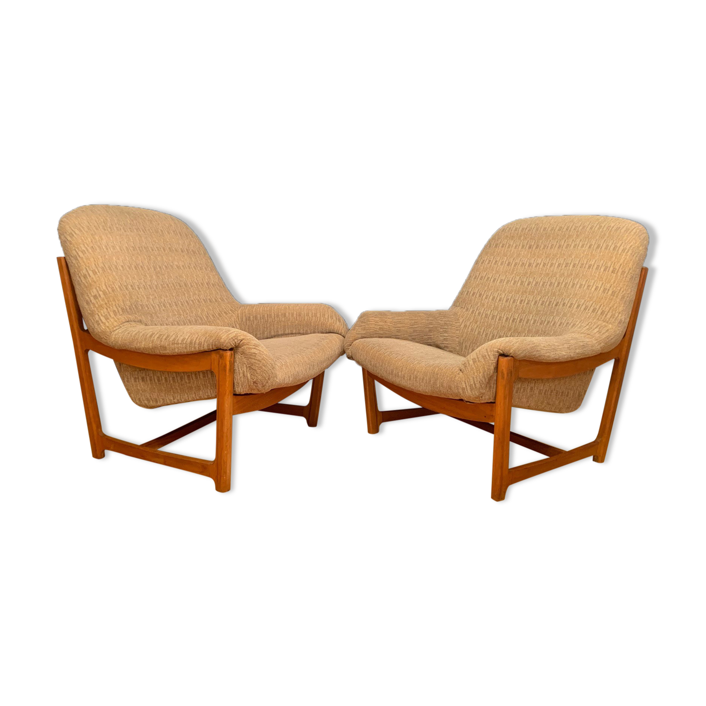 Une paire de fauteuils Tchécoslovaquie années 1970