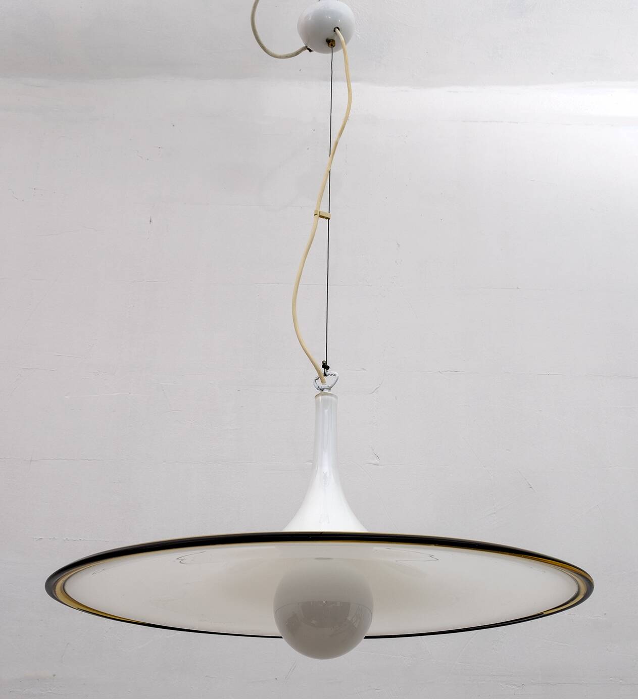 Mid-Century Modern Italian Chandelier Hat Murano Glass, 1970