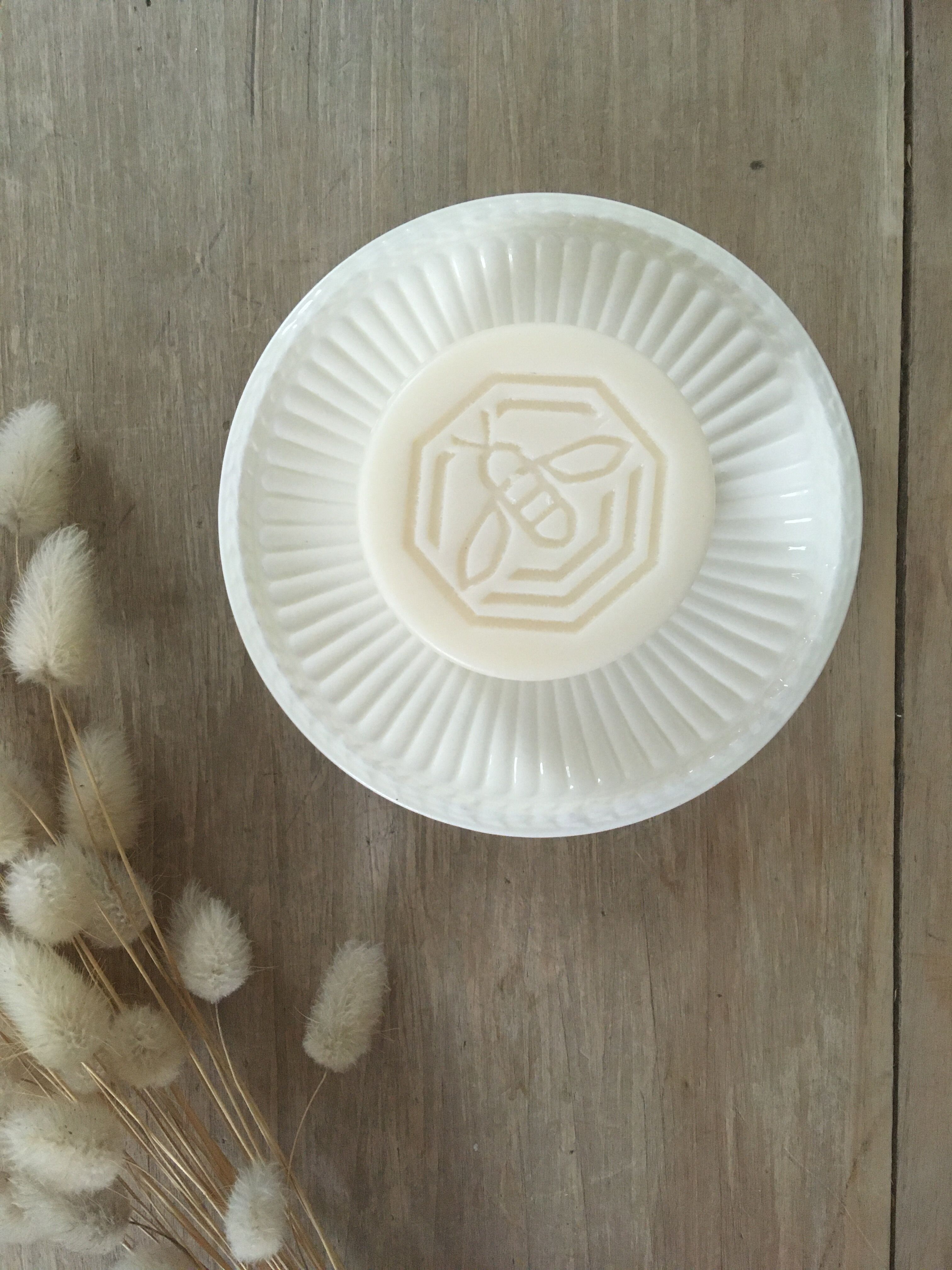 Wedgwood saucers model Edme