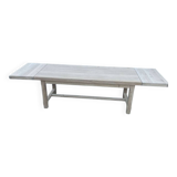 Extendable farmhouse table in solid oak