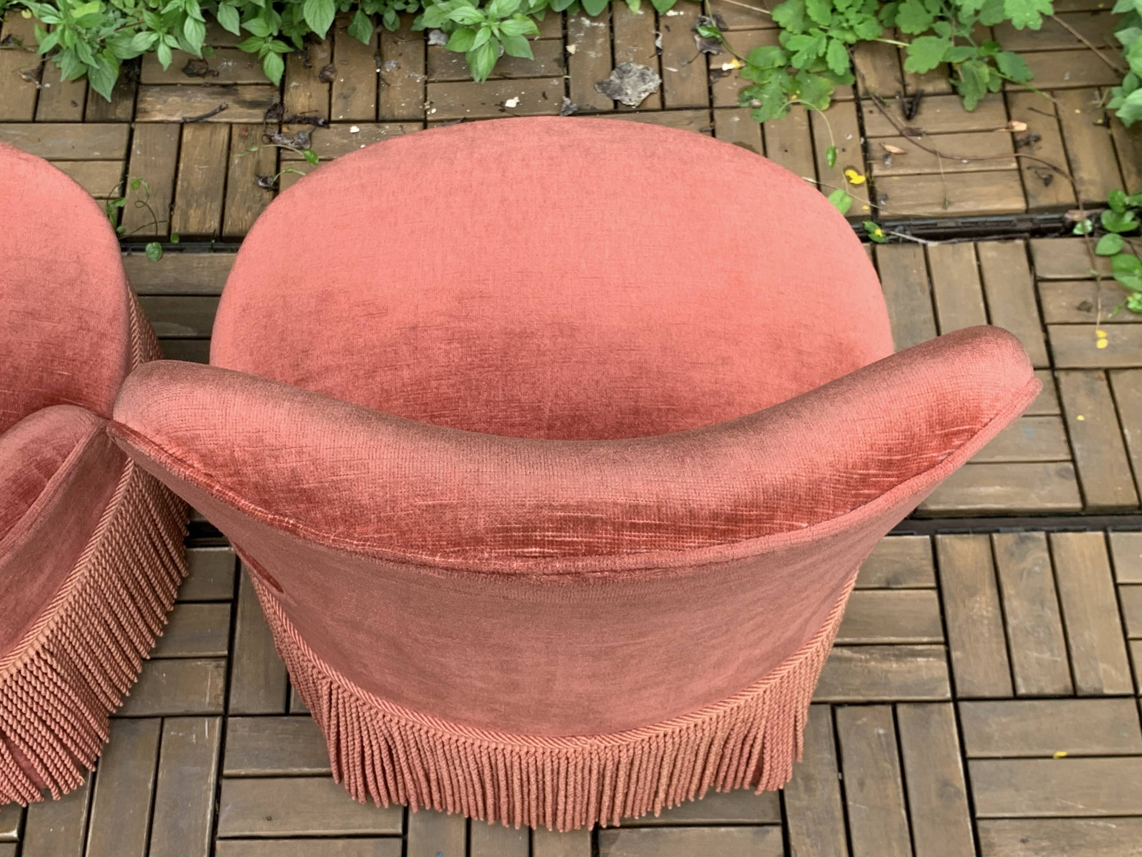 Pair of vintage pink velvet toad armchairs 1960