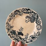 Series of 12 mismatched Terre de Fer dessert plates