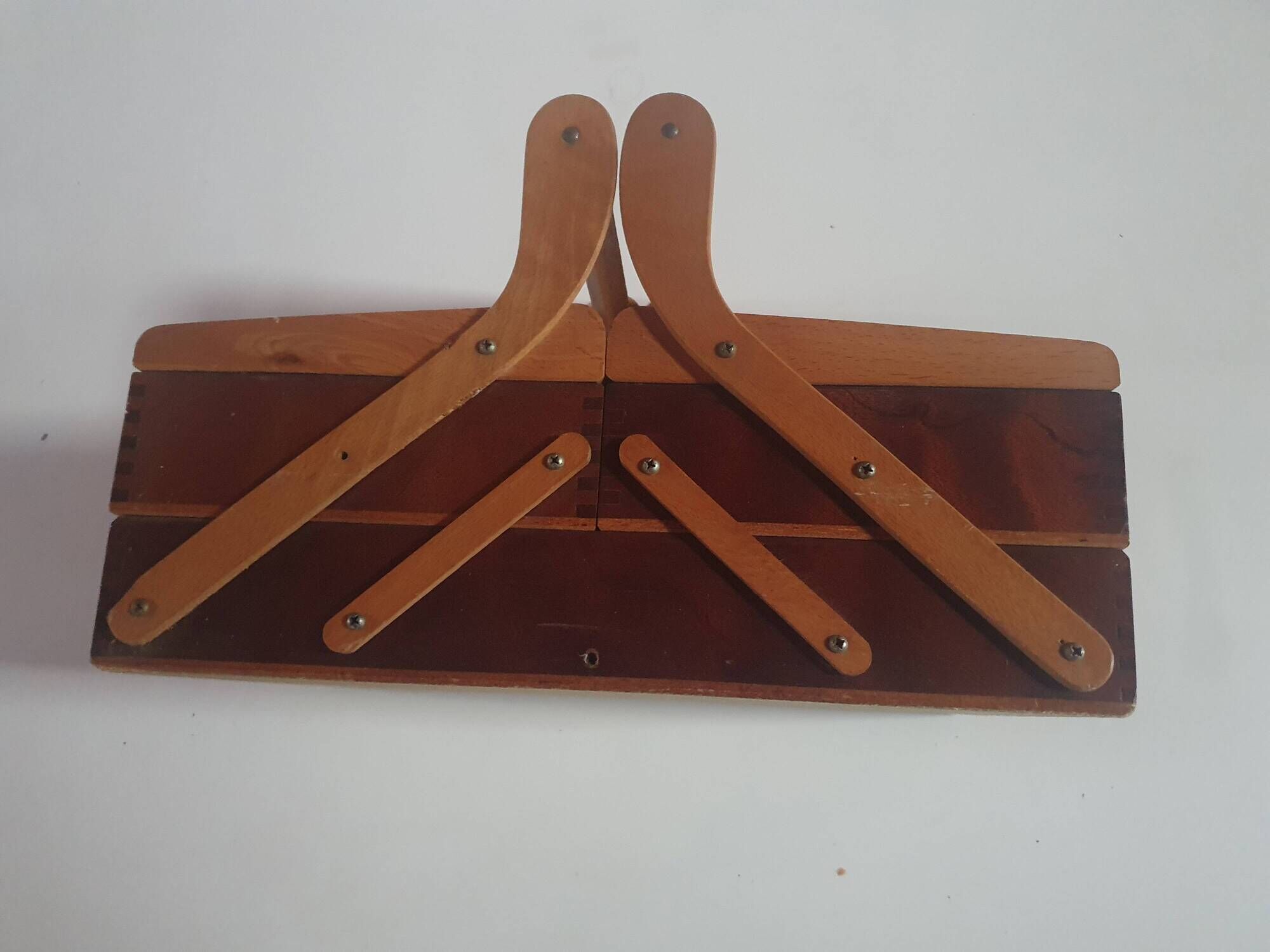 Boîte a couture en bois vintage