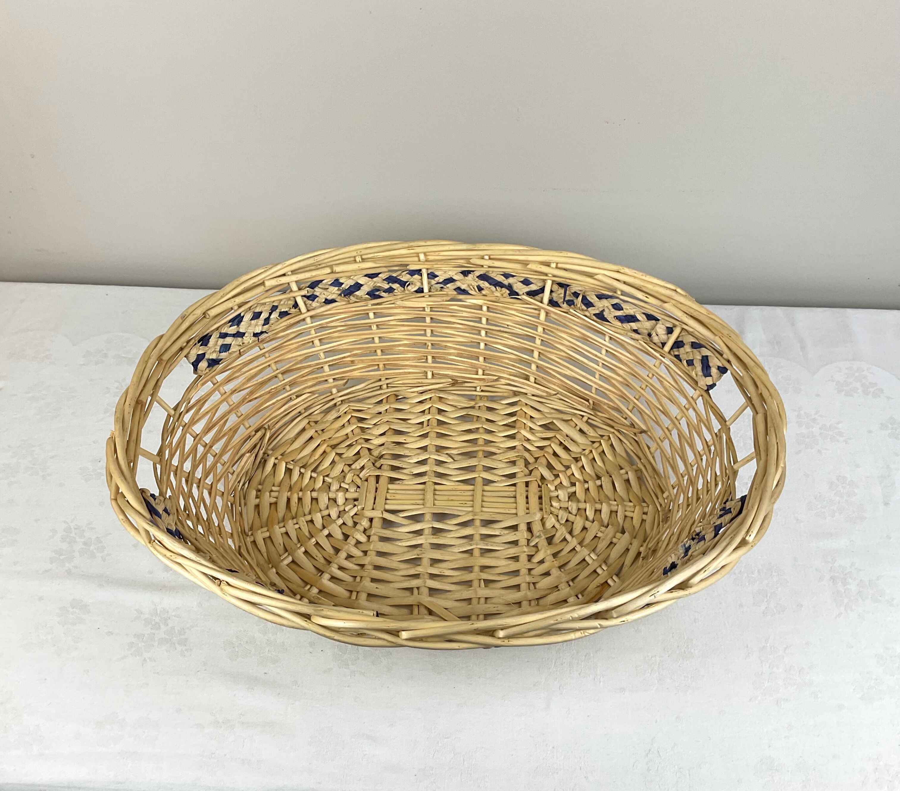 Oval wicker basket beige color