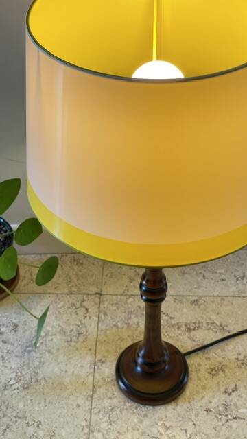 Candle holder lamp with walnut effect, vintage.